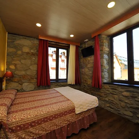 Casa de hóspedes Vall D'aneu 3*