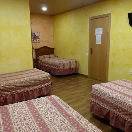 Vall D'aneu By Arcas & Sambola Pensión